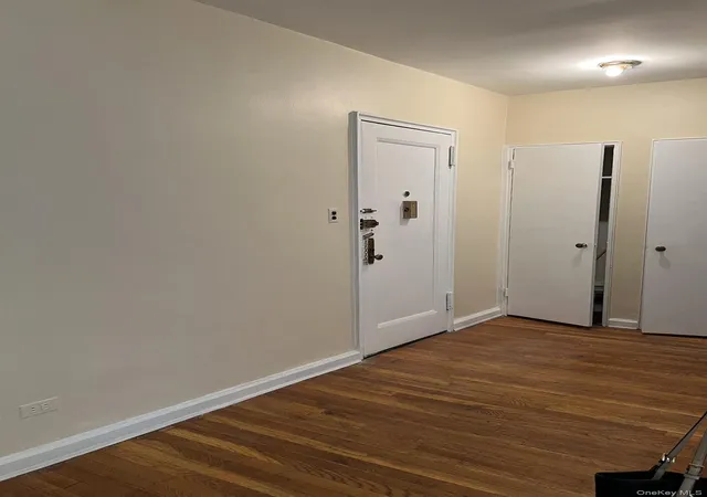 5th image of 69-60 108Th St #418, Forest Hills, NY 11375 | MLS# 954633