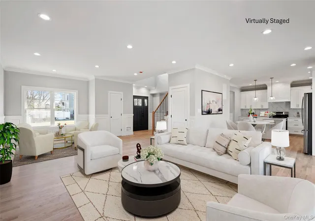 Photo 2 of Single family home for sale at 8 Violet Ave, Hicksville, NY 11801 | MLS# 954668 | Listing updated on 2026-07-15