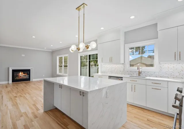 Photo 4 of Single family home for sale at 8 Violet Ave, Hicksville, NY 11801 | MLS# 954668 | Listing updated on 2026-07-15