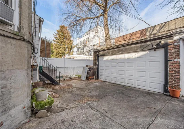 Photo 3 of Sale Pending at 333 East 26 St, Brooklyn, NY 11226 | MLS# 954683 | Listing updated on 2026-06-12