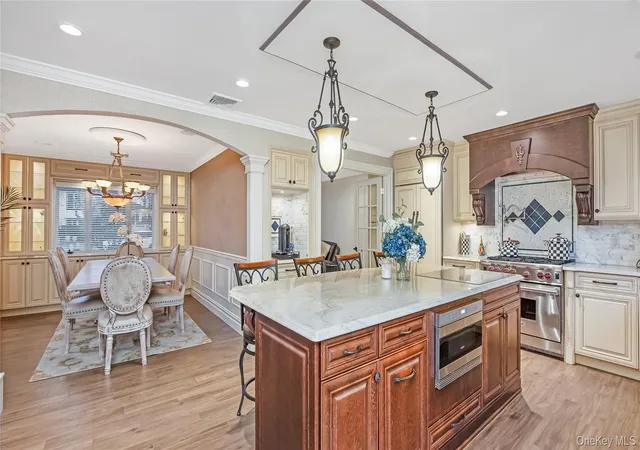 3rd image of 2876 Shore Rd, Bellmore, NY 11710 | MLS# 954684