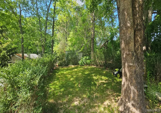 Homes for sale in Southampton, NY | 176 Maple Ave, Southampton, NY 11901 | MLS# 954761