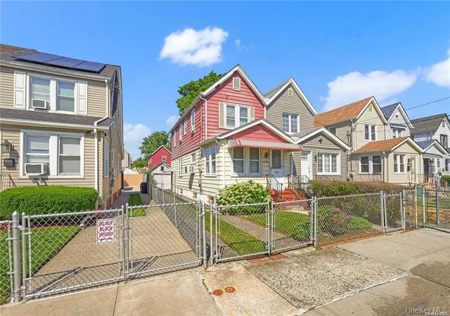 2nd image of 117 28 202nd St, Saint Albans, NY 11412 | MLS# 954937