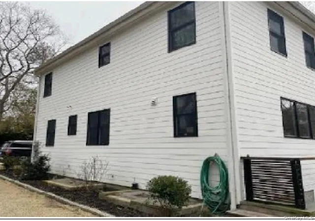 Photo 3 of Single family home for sale at 67 Squiretown Rd, Hampton Bays, NY 11946 | MLS# 954945 | Listing updated on 2026-04-10