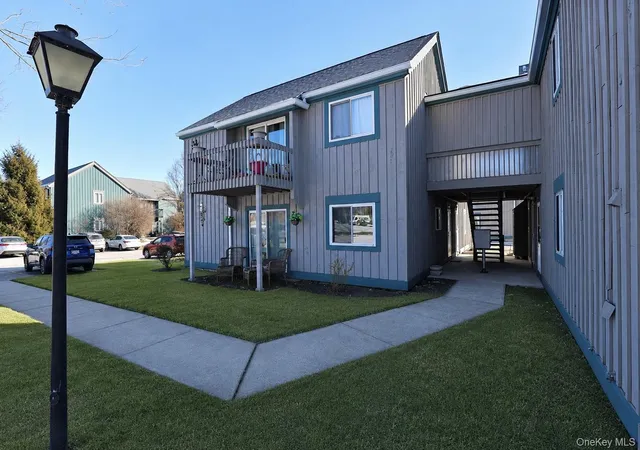 Homes for sale in Fishkill, NY | 81 Sterling St #81, Fishkill, NY 12508 | MLS# 954957