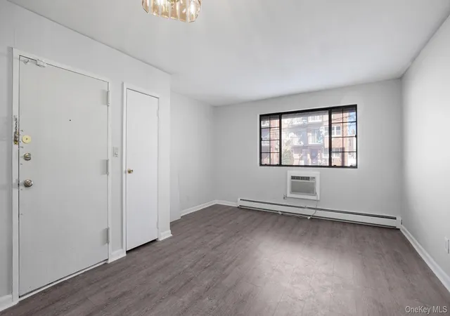 Listing Photo 4 - Condo for sale in building located at 1364 E 92Nd St, New York, NY 11236 - Unit #101