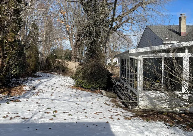 Photo 3 of Sale Pending at 35 Lincoln Pl, White Plains, NY 10603 | MLS# 955153 | Listing updated on 2026-02-21