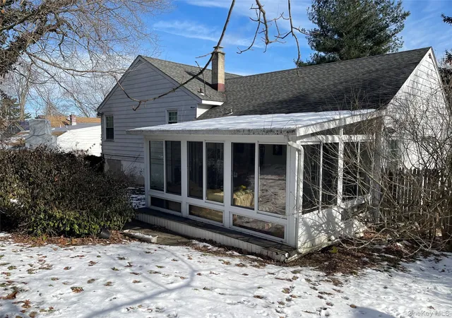 Photo 4 of Sale Pending at 35 Lincoln Pl, White Plains, NY 10603 | MLS# 955153 | Listing updated on 2026-02-21