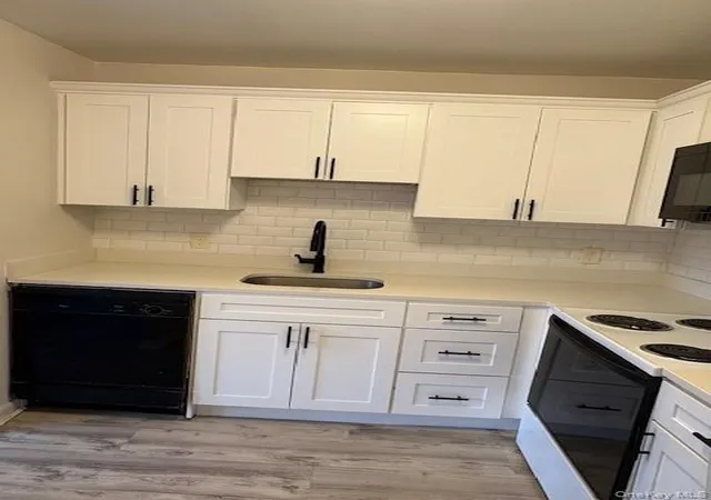 Photo 2 of Sale Pending at 4 Scarborough Ln #B, Wappinger, NY 12590 | MLS# 955221 | Listing updated on 2026-08-05