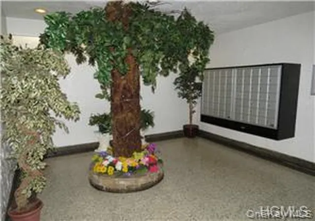 2nd image of 1332 Metropolitan Ave #6K, New York, NY 10462 | MLS# 955293
