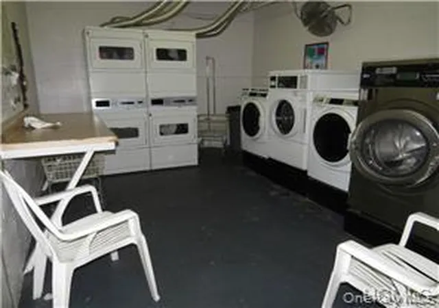3rd image of 1332 Metropolitan Ave #6K, New York, NY 10462 | MLS# 955293