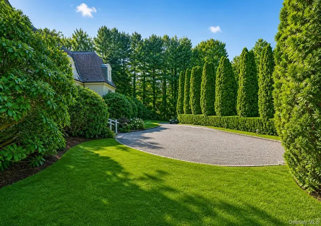 4th image of 38 Tiffany Rd, Oyster Bay, NY 11771 | MLS# 955339