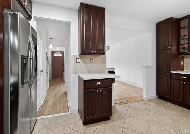 Photo 3 of Sale Pending at 4817 Wilder Ave, Bronx, NY 10470 | MLS# 955349 | Listing updated on 2026-05-11