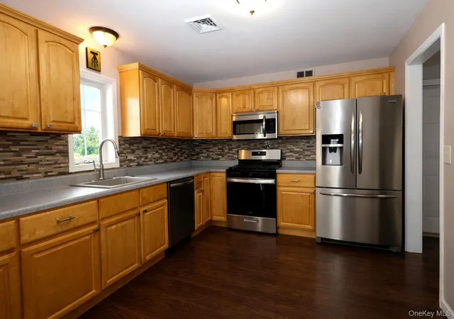 Photo 5 of Sale Pending at 1 Decker Farm Rd, Monticello, NY 12701 | MLS# 955493 | Listing updated on 2026-06-20