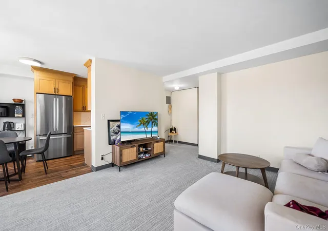 1st image of 33 65 14th St #8C, Astoria, NY 11106 | MLS# 955551