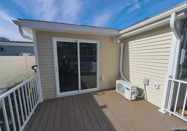 Photo 3 of Manufactured home for sale at 21 Village Cir E, Brookhaven, NY 11949 | MLS# 955586 | Listing updated on 2026-10-03
