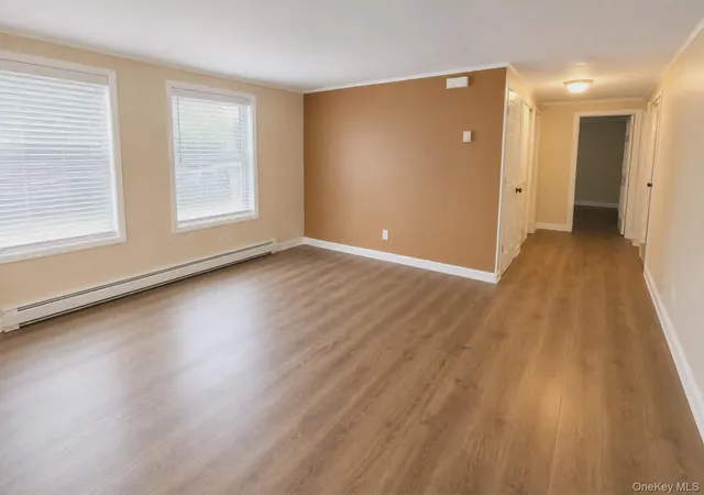 Photo 4 of Manufactured home for sale at 21 Village Cir E, Brookhaven, NY 11949 | MLS# 955586 | Listing updated on 2026-10-03