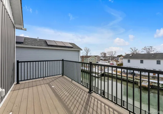 3rd image of 3894 Sands Ln, Hempstead, NY 11783 | MLS# 955593
