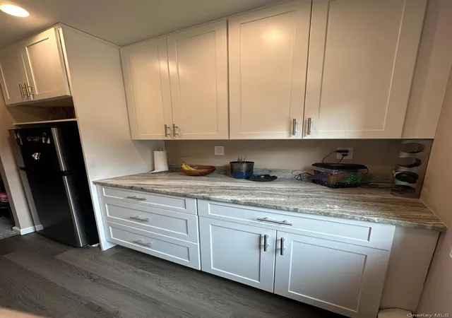 Photo 2 of Condo for sale at 5 Oakdale Manor #B14, Suffern, NY 10901 | MLS# 955615 | Listing updated on 2026-09-12