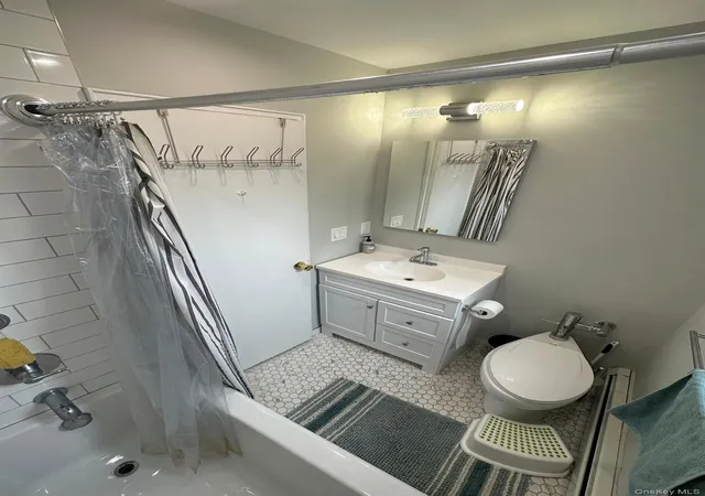 Photo 3 of House for sale at 5 Oakdale Manor #B14, Suffern, NY 10901 | MLS# 955615 | Listing updated on 2026-09-12
