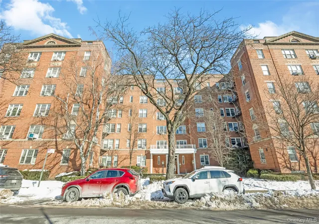 Homes for sale in New York, NY | 68 37 108 St #6L, New York, NY 11375 | MLS# 955874