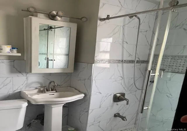 Photo 4 of Sale Pending at 227-50 Murdock Ave, Queens Village, NY 11429 | MLS# 955923 | Listing updated on 2026-03-31