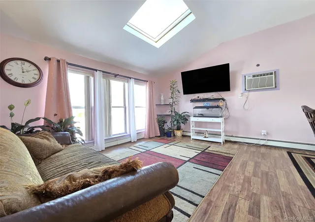 Photo 3 of Sale Pending at 54 Beacon St, Brookhaven, NY 11967 | MLS# 955949 | Listing updated on 2026-08-14