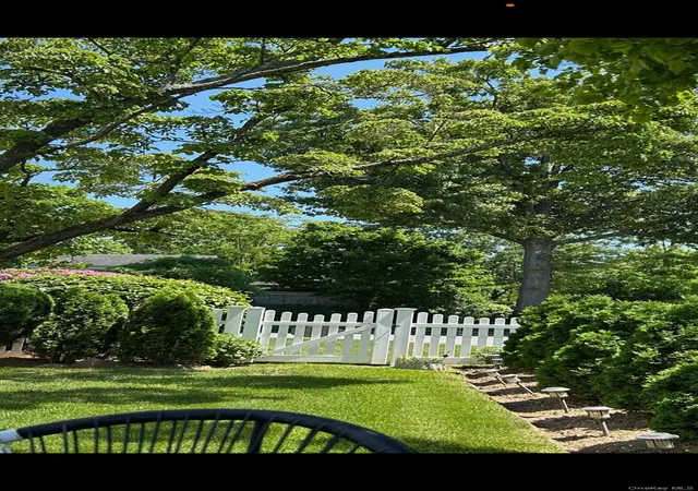 13th image of 315 Maryland Ave, Hempstead, NY 11520 | MLS# 956096