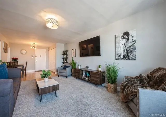 Photo 3 of House for sale at 54-40 Little Neck Pkwy #6M, Little Neck, NY 11362 | MLS# 956137 | Listing updated on 2026-05-02
