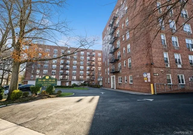 2nd image of Valerie Arms Apt Corporation, Little Neck, NY 11362