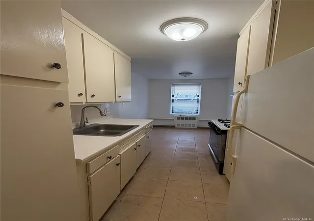 4th image of 92-29 Lamont Avenue #1B, Elmhurst, NY 11373 | MLS# 956141