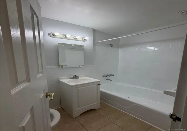 7th image of 92 29 Lamont Avenue #1B, Elmhurst, NY 11373 | MLS# 956141