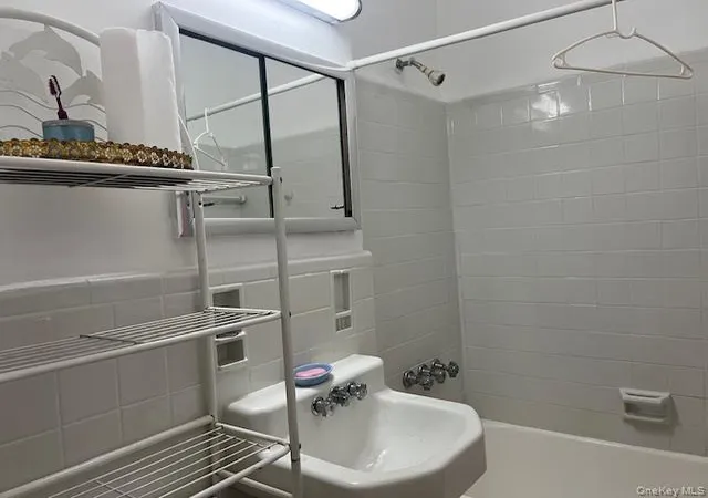 3rd image of 144-30 Sanford Ave Sanford Ave #6U, New York, NY 11355 | MLS# 956308