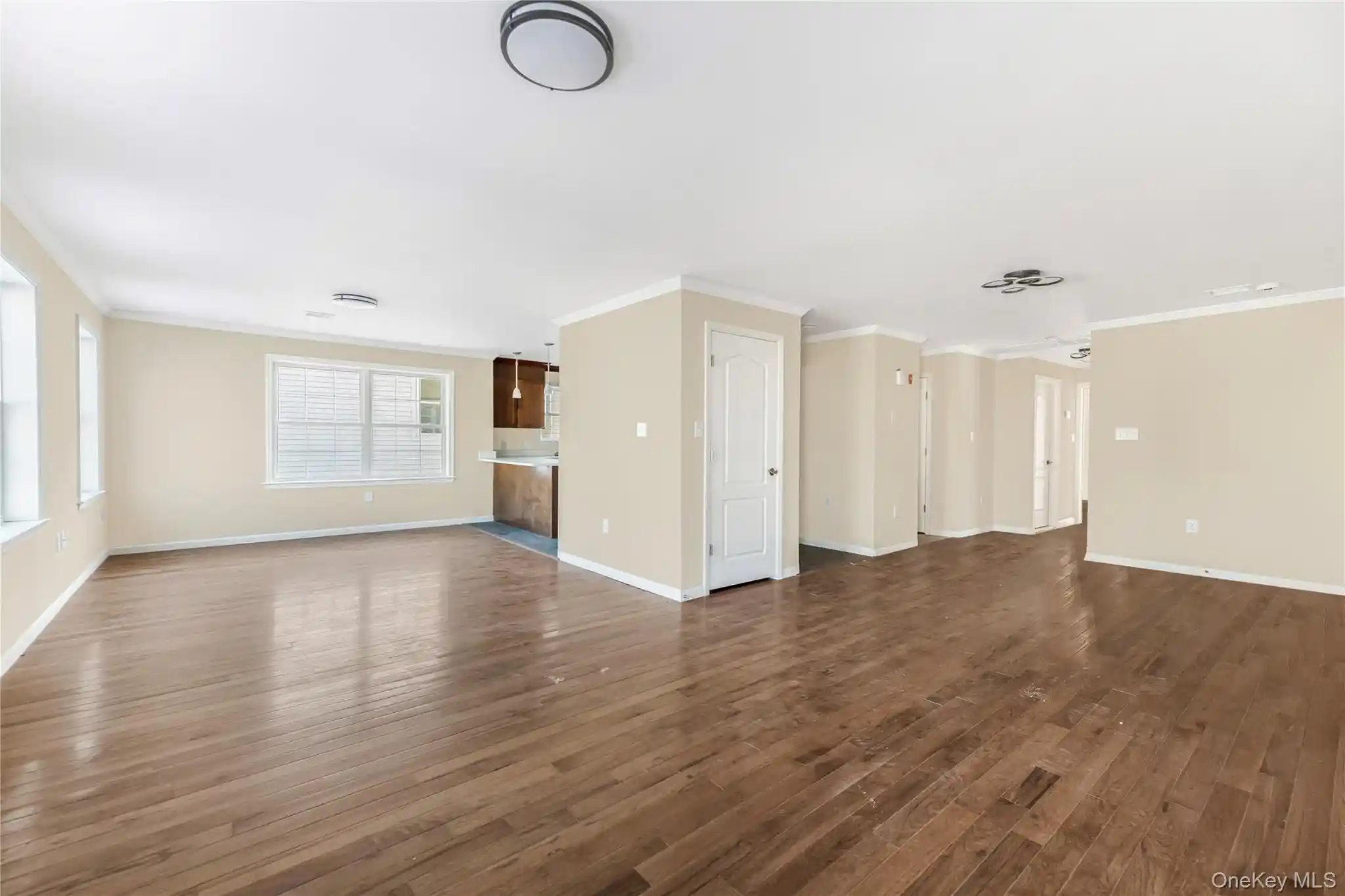 Listing Photo 2 - Condo for sale in 316 E 4th St located at 316 E 4th St, Mount Vernon, NY 10553 - Unit 316 E 4th Street