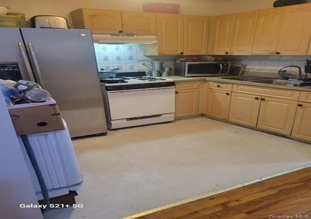 5th image of 14421 230Th Pl, Laurelton, NY 11413 | MLS# 956351