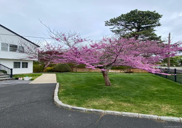 4th image of 55 Parkway Ave, Babylon, NY 11701 | MLS# 956530
