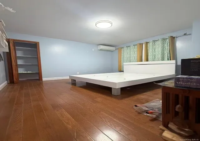 Photo 4 of House for sale at 3810 Neptune Ave, Brooklyn, NY 11224 | MLS# 956797 | Listing updated on 2026-05-08