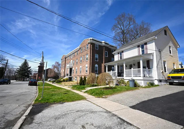 Homes for sale in Ossining, NY | 1 Agate Ave, Ossining, NY 10562 | MLS# 956847