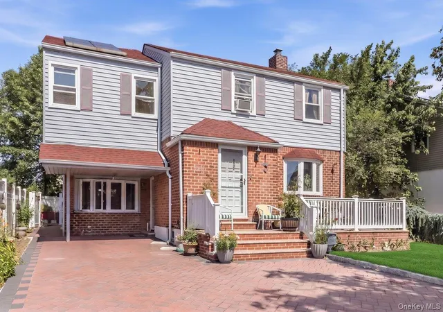 2nd image of 208 Emily Ave, Hempstead, NY 11003 | MLS# 956880