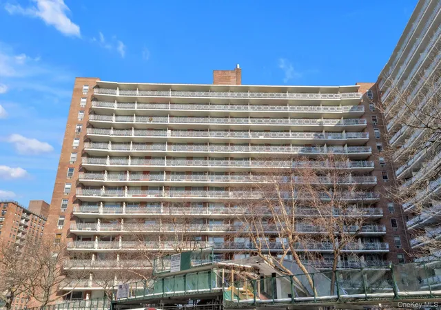 16th image of 61 15 97 St #5A, Rego Park, NY 11374 | MLS# 956895