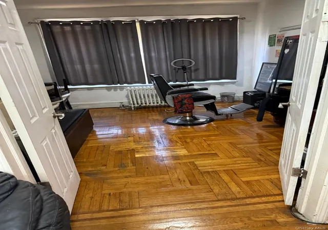 Photo 3 of Sale Pending at 1972 Ellis Ave, Bronx, NY 10472 | MLS# 956897 | Listing updated on 2026-07-15