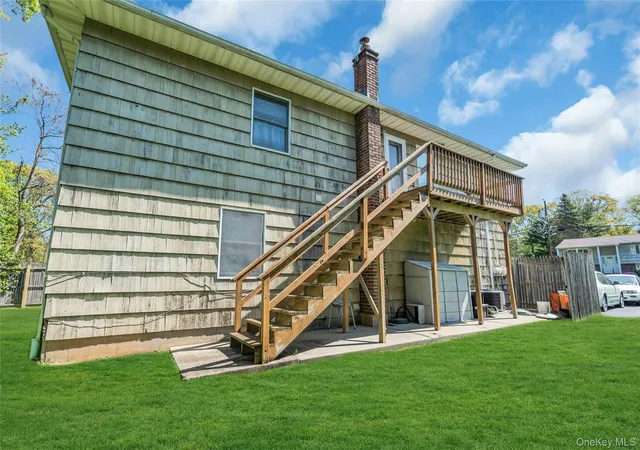 27th image of 106 Summit Dr, Smithtown, NY 11787 | MLS# 956909