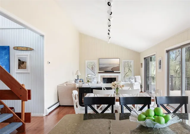 Single family home for sale at 180 S Fairview Ave, East Hampton, NY 11954 | MLS# 956955 | Listing updated on 2026-09-18