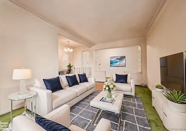 5th image of 77-14 113Th St #3O, Forest Hills, NY 11375 | MLS# 957066