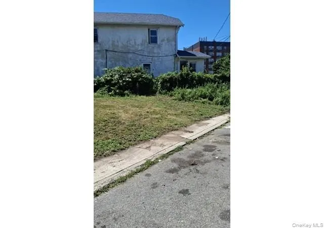 Photo 4 of Land for sale at 2261 Loretta Rd, Far Rockaway, NY 11691 | MLS# 957080 | Listing updated on 2026-08-13
