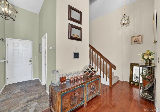 Photo 4 of Condo for sale at 341 Furnace Dock Rd #11, Cortlandt Manor, NY 10567 | MLS# 957112 | Listing updated on 2026-10-04