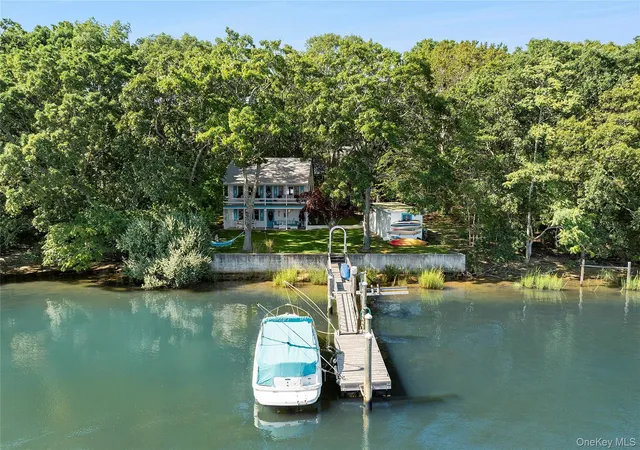 1st image of 210 Redwood Rd, Southampton, NY 11963 | MLS# 957128