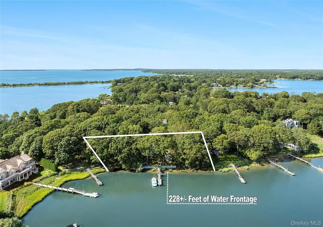 2nd image of 210 Redwood Rd, Southampton, NY 11963 | MLS# 957128