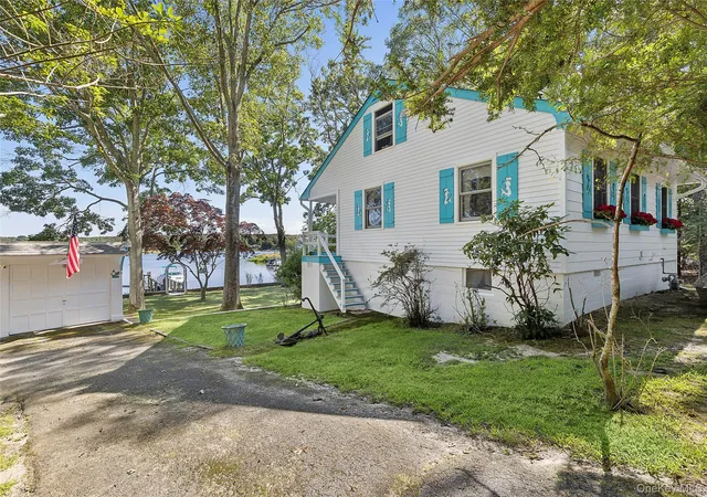 5th image of 210 Redwood Rd, Southampton, NY 11963 | MLS# 957128