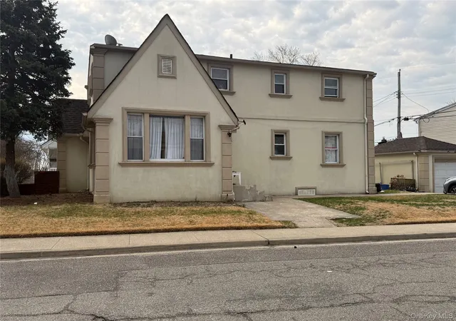 2nd image of 56 Beach Dr, Hempstead, NY 11566 | MLS# 957150